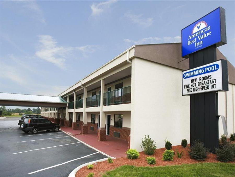 Redwood Inn - Lawrenceburg Exterior foto