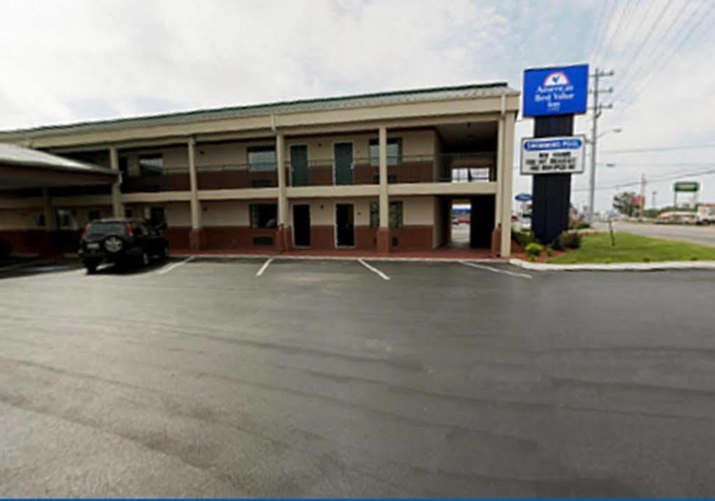 Redwood Inn - Lawrenceburg Exterior foto